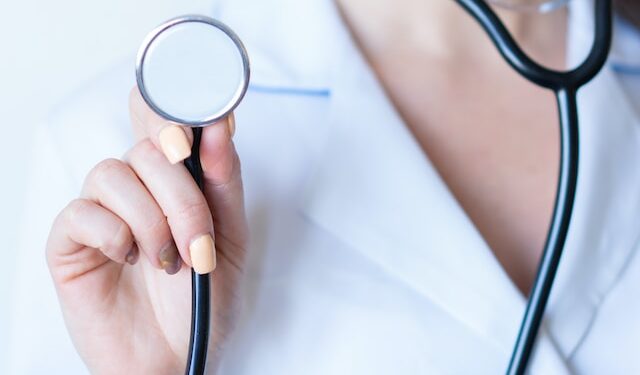 Silent physician with stethoscope